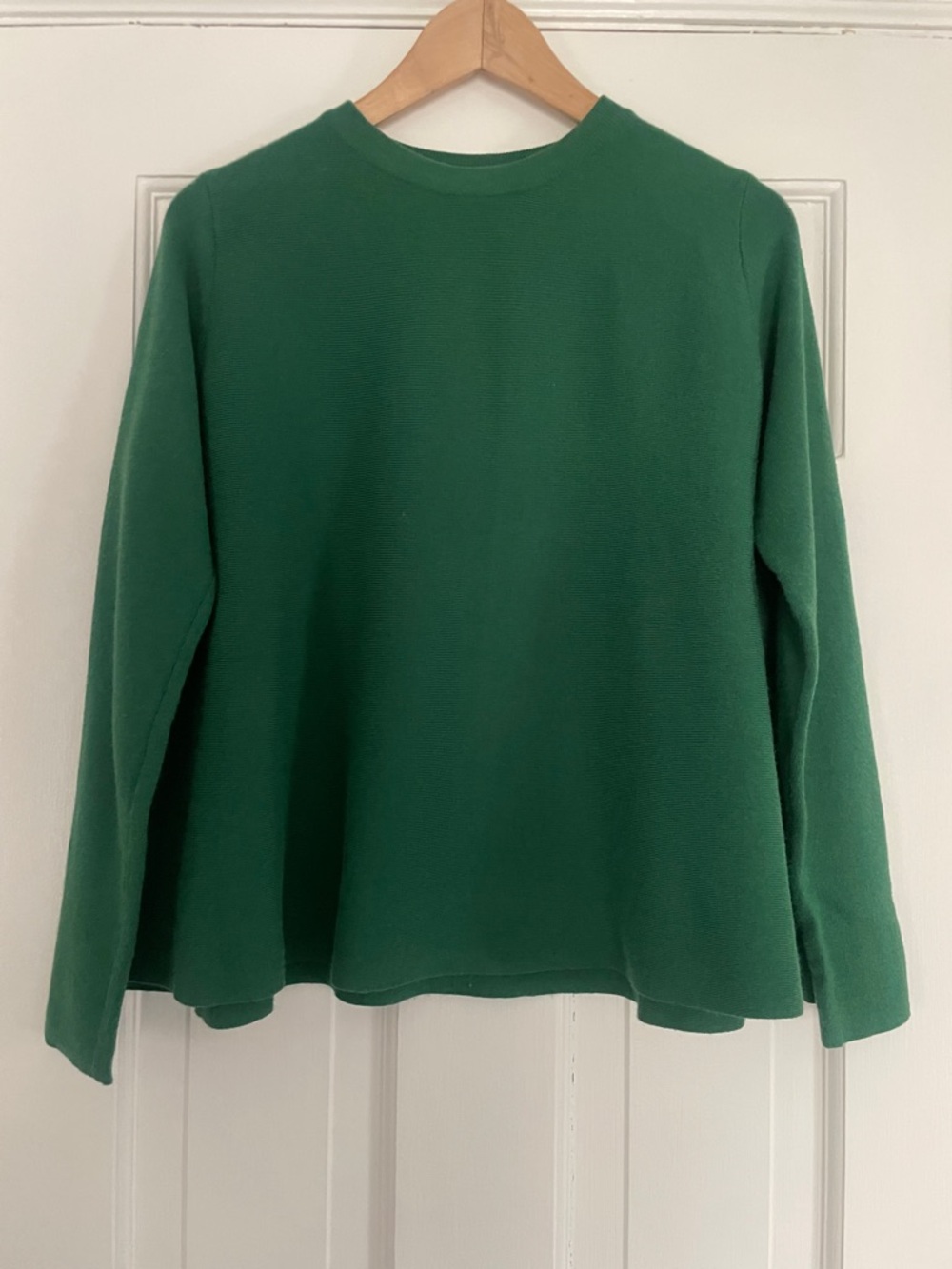 Women's Crewneck Sweater in Emerald Green